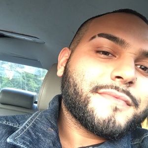 Meet your Posher, Zohaib